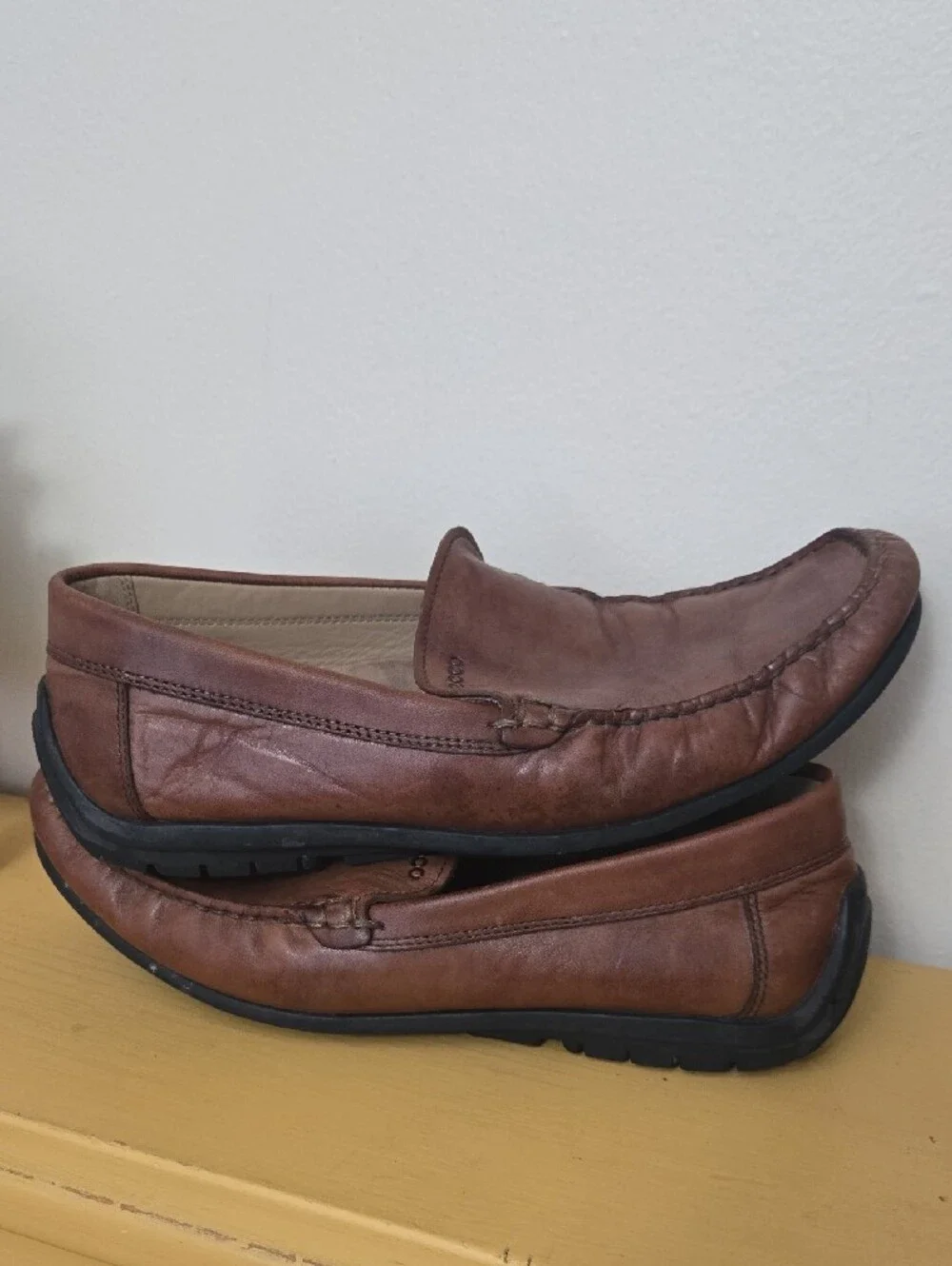 Ecco Men's Cognac Leather Slip-On Loafers
